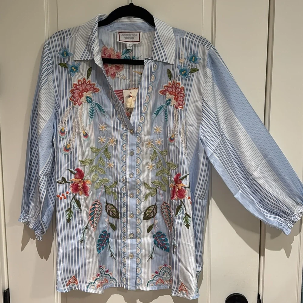 Johnny Was Silk Blouse - Picture 2 of 6
